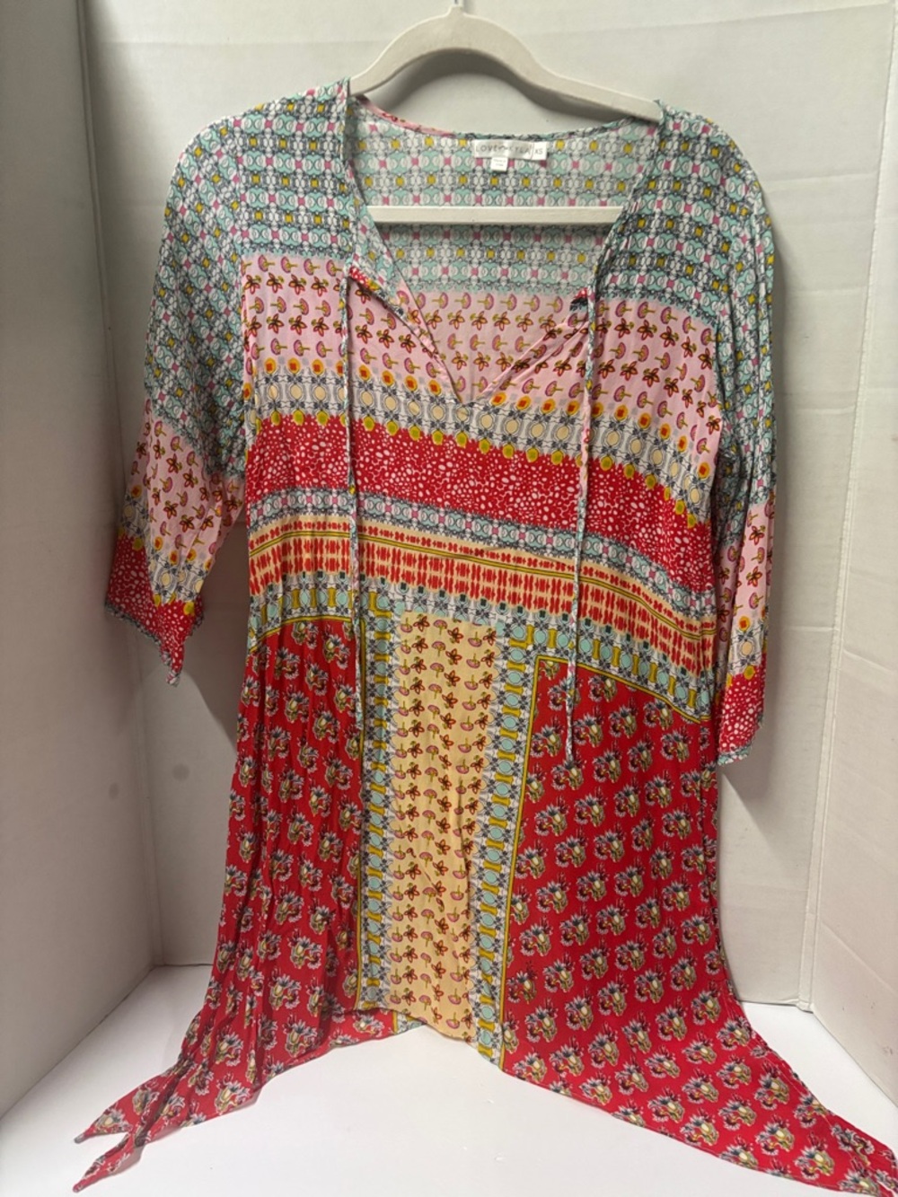 Mixed-Print V-Neck Patchwork bohemian Tunic Dress in Red and Pink